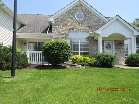 1297 Stratford Ct, Circleville, OH 43113