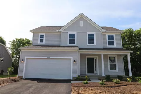 413 Colonial Club Rd, Commercial Point, OH 43116