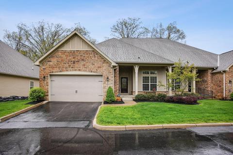 490 Slate Crossing Dr, Delaware, OH 43015
