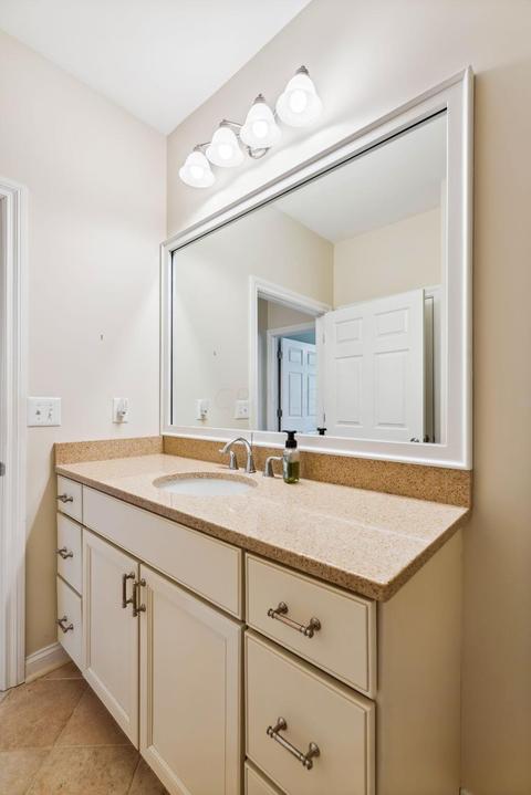 6012 Eiger Dr, Columbus, OH 43213 photo 13