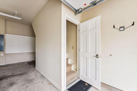 6012 Eiger Dr, Columbus, OH 43213 photo 38