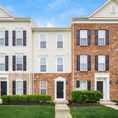 5556 Crystal Falls St #67-555, Dublin, OH 43016