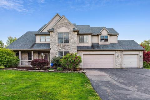 51 Roland Ct, Pataskala, OH 43062