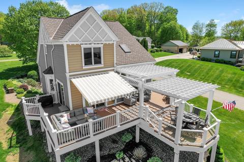 4010 Apple Valley Dr, Howard, OH 43028