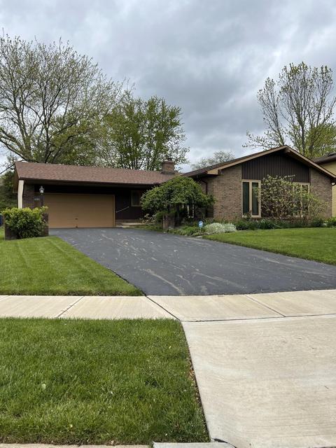 6384 Falkirk Pl, Columbus, OH 43229