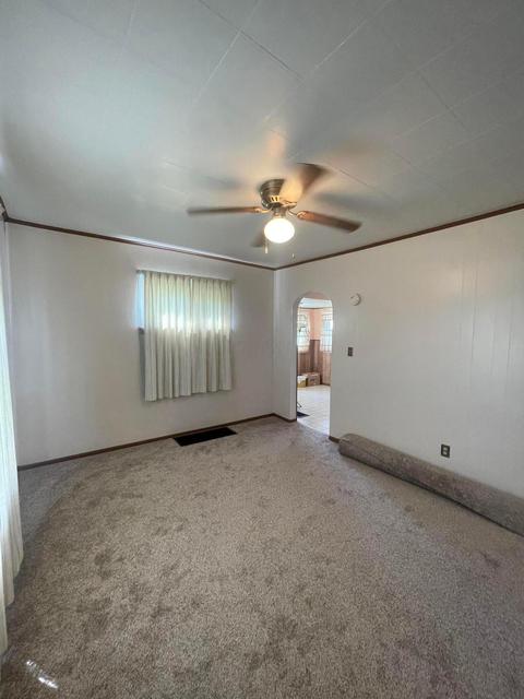 687 N Main St, Marion, OH 43302 photo 4