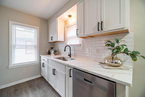 446 E Beechwold Blvd, Columbus, OH 43214 photo 13