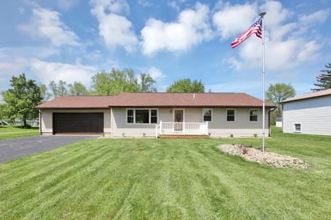 196 Kirby Rd SE, Newark, OH 43056