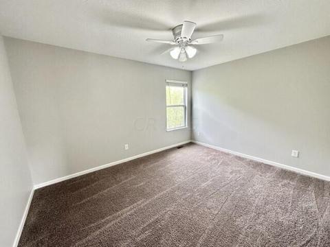 226 Rolling Acre Dr, Lithopolis, OH 43136 photo 17