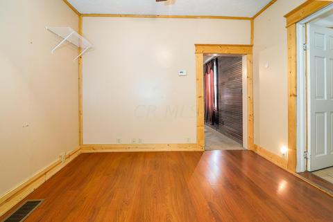 523 E Union St, Circleville, OH 43113 photo 8