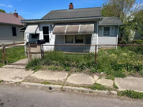 835 Washington Ave, Chillicothe, OH 45601
