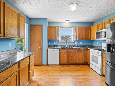 1160 Insco Loop, Blacklick, OH 43004 photo 4
