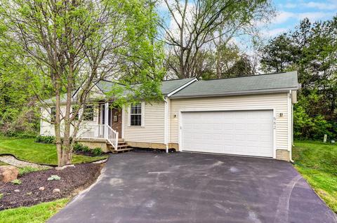 582 Blakeley Pl, Newark, OH 43055