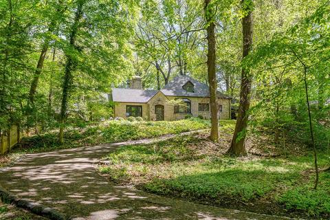 642 Overbrook Dr, Columbus, OH 43214