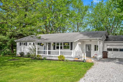 8401 Horseshoe Rd, Ashley, OH 43003