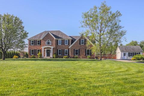 1328 Milligan Rd, Bellefontaine, OH 43311