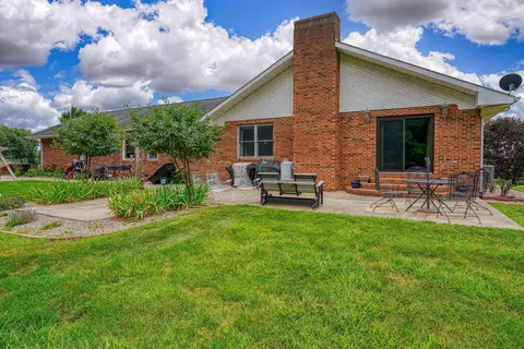 14 Robin Hill Ln, Jackson, OH 45640 photo 5