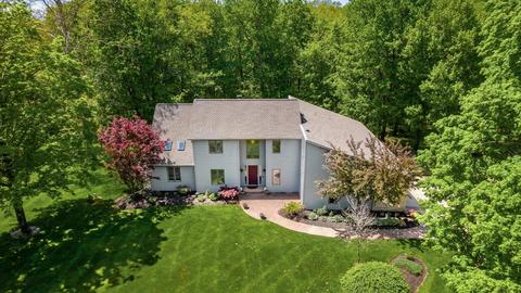 1337 Ridge Rd NE, Lancaster, OH 43130