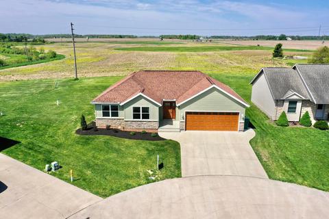 6863 Creekview Ct, Huntsville, OH 43324