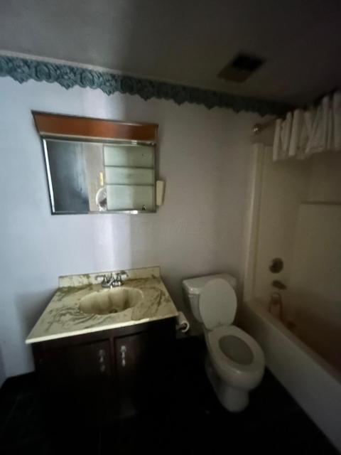 2806 Seymour Ln, Springfield, OH 45503 photo 8