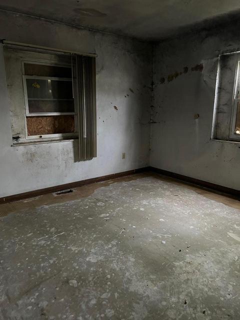 2806 Seymour Ln, Springfield, OH 45503 photo 5