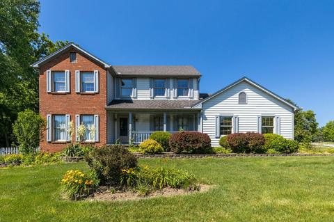 9540 Haaf Farm Dr, Pickerington, OH 43147