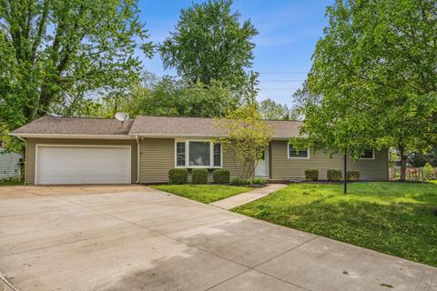 230 Sunset Dr, Westerville, OH 43081