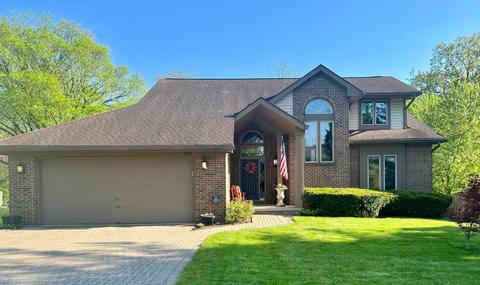 999 Elcliff Dr, Westerville, OH 43081