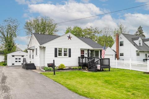 240 Kenmore Ave, Marion, OH 43302