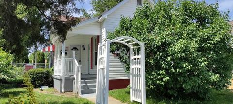 1136 E Temple St, Washington Court House, OH 43160
