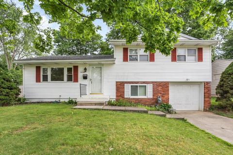 6699 Rocky Den Rd, Reynoldsburg, OH 43068