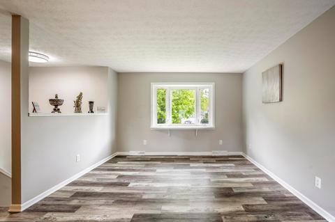 169 Greer Dr E, Newark, OH 43055 photo 4