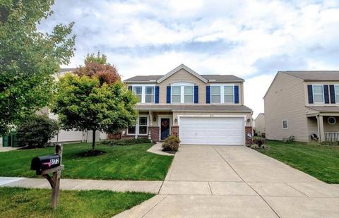 8172 Royal Elm Dr, Blacklick, OH 43004