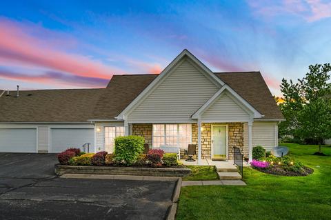 2206 Meadowlark Ln W, Reynoldsburg, OH 43068