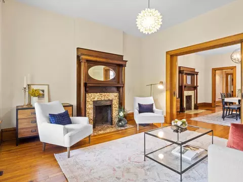 351 W Hubbard Ave, Columbus, OH 43215