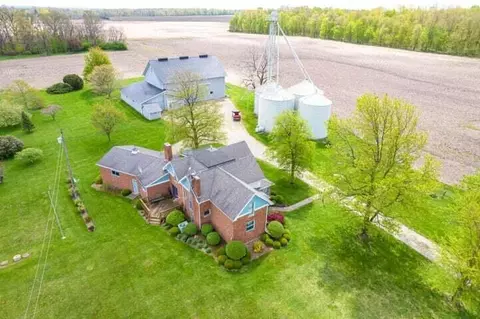 3973 N Heck Hill Rd, Saint Paris, OH 43072