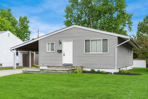 4198 Beechgrove Dr, Grove City, OH 43123