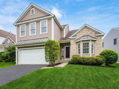 6923 Shady Rock Ln, Blacklick, OH 43004