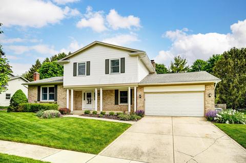 972 Clan Ct, Worthington, OH 43085