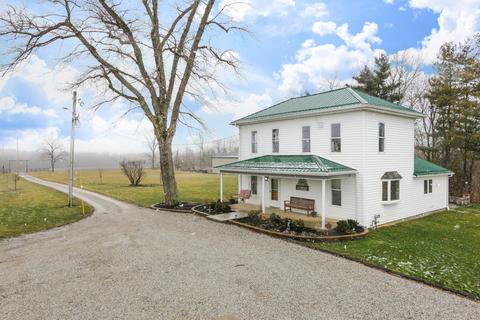 5680 Geiger Rd, Pleasantville, OH 43148