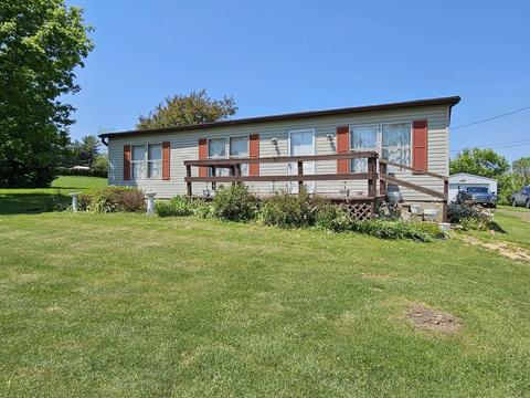 4085 Chandlersville Rd, Zanesville, OH 43701