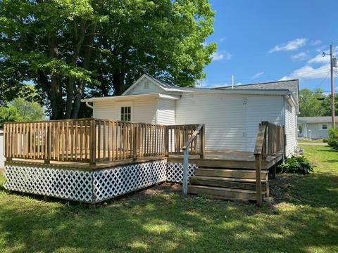 985 Charles St, Logan, OH 43138 photo 14