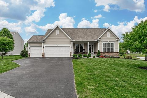 4294 Vista Dr, Grove City, OH 43123