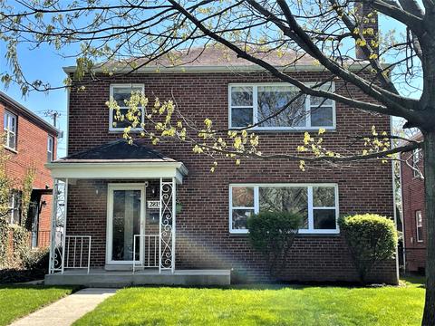 2815 Sherwood Rd, Columbus, OH 43209