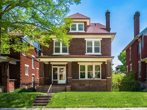 672 Linwood Ave, Columbus, OH 43205
