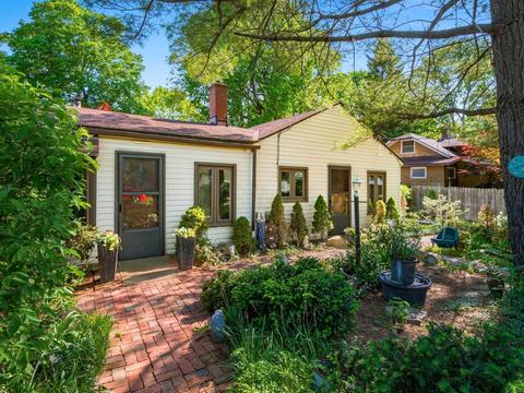4481 Floyd Dr, Columbus, OH 43232