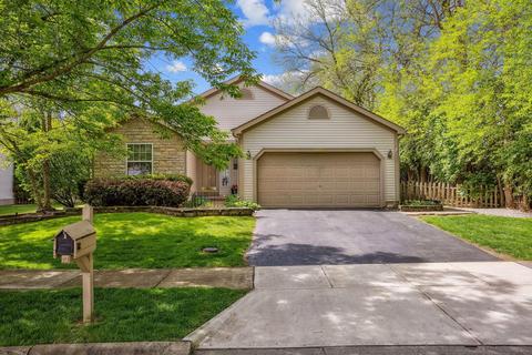 2299 Farmland Dr, Delaware, OH 43015