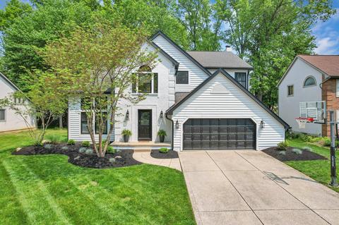 892 Bryn Mawr Dr, Columbus, OH 43230