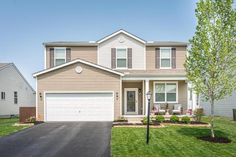 176 Copland Dr, Pataskala, OH 43062