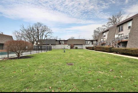 5438 Worthington Forest Pl, Columbus, OH 43229